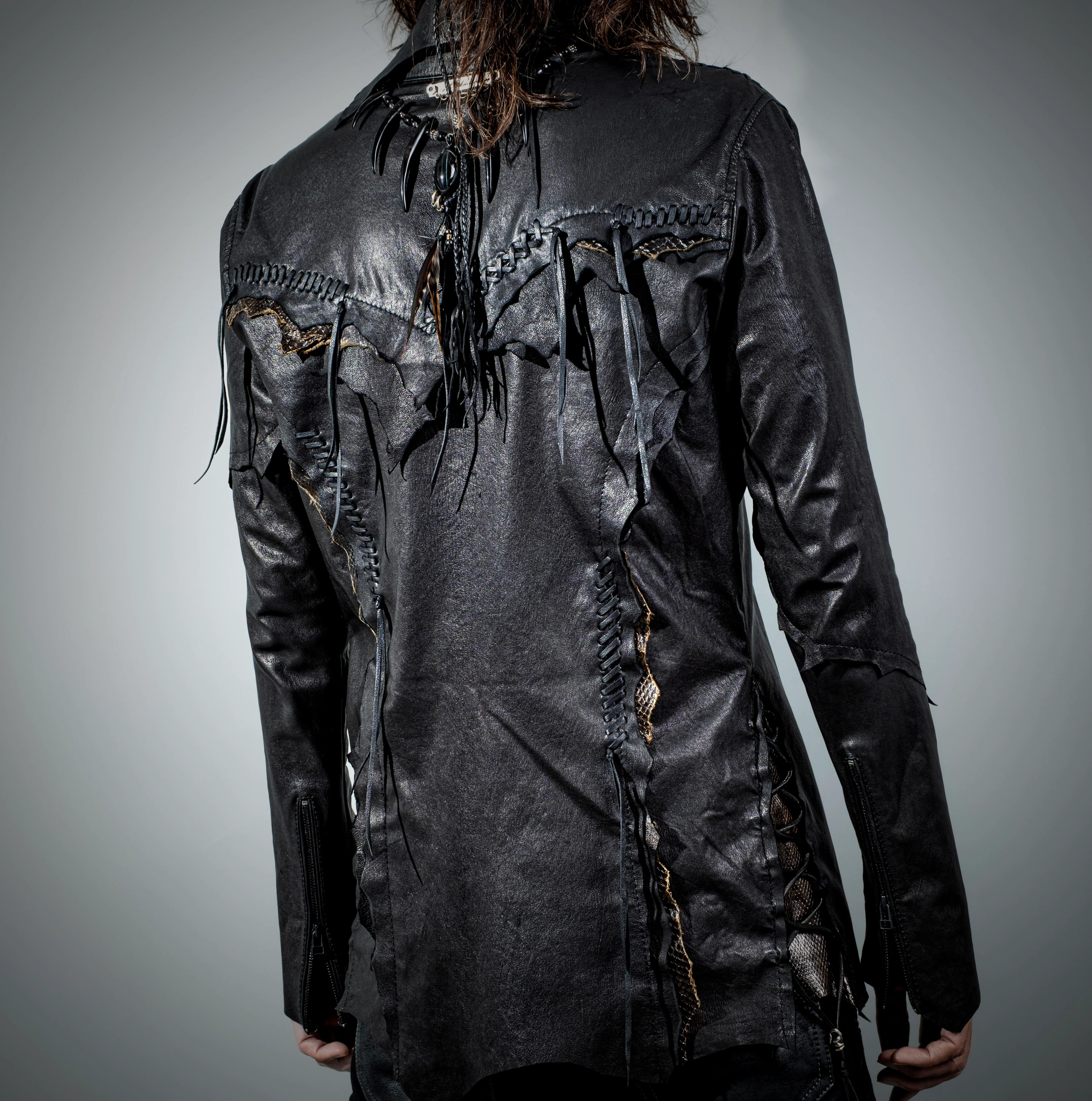 Desperado Wing Black - Image 4