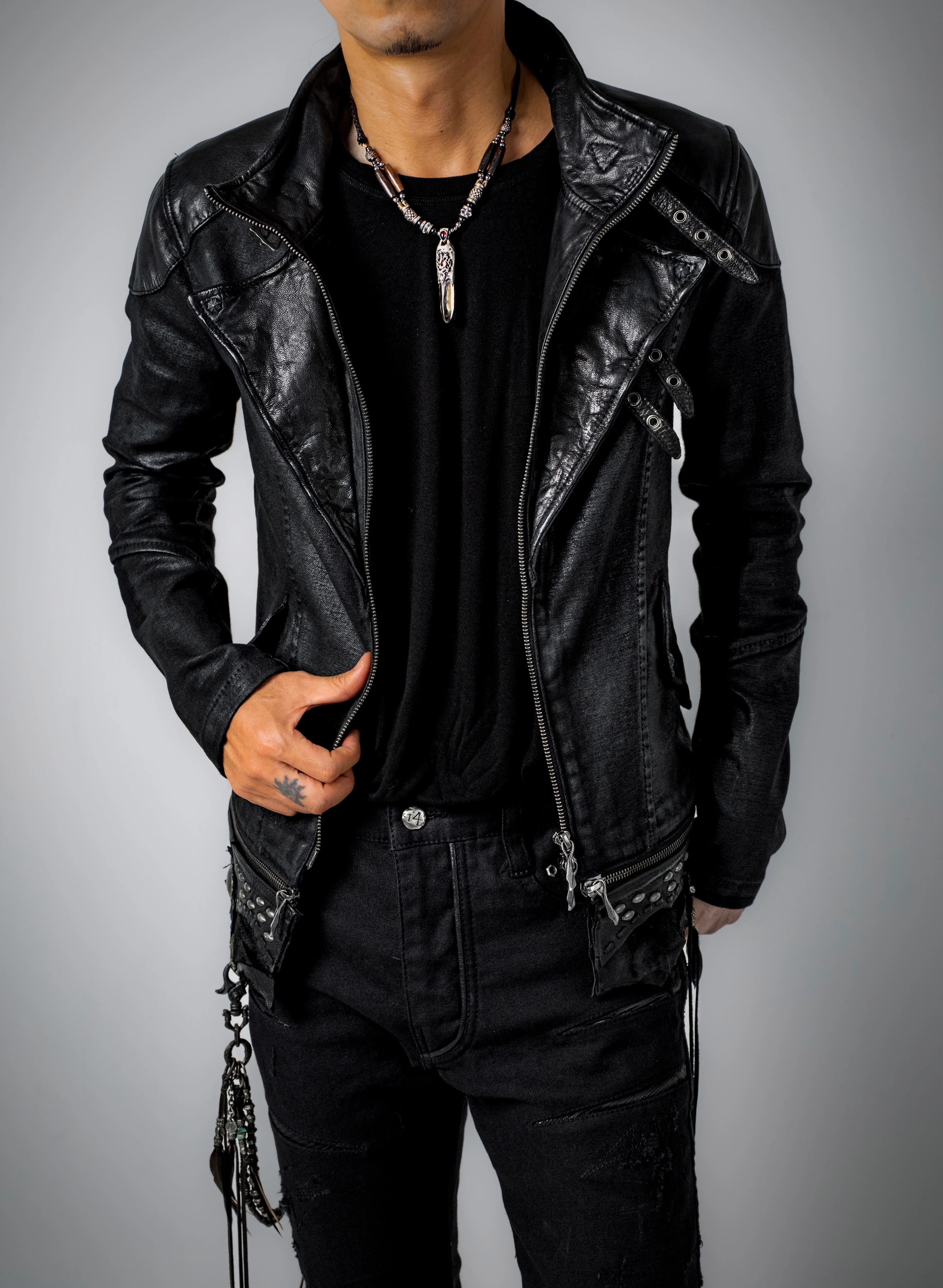 Horizon Carbon Jacket - Image 2