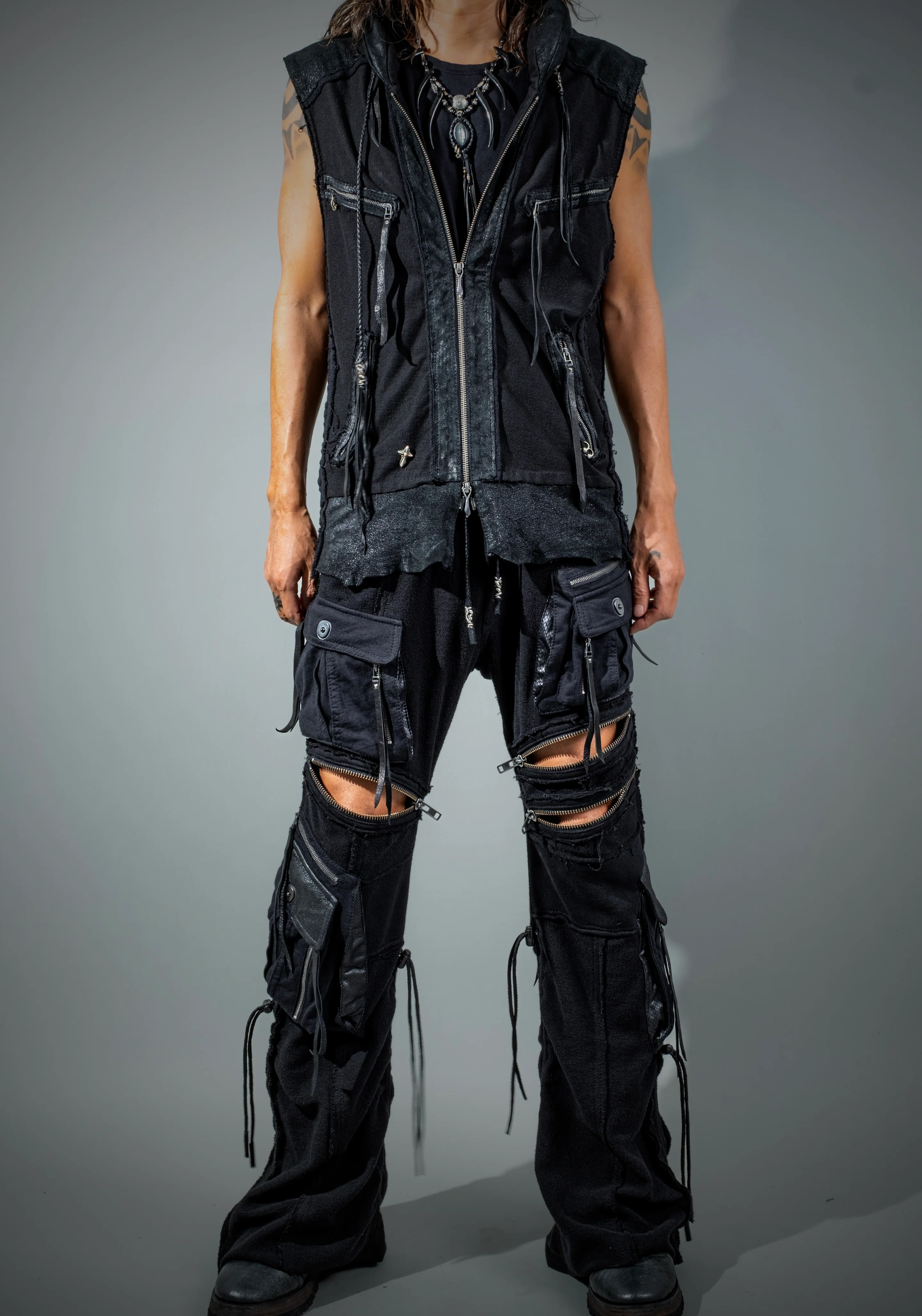 L. Breaker Vest Black - Image 3