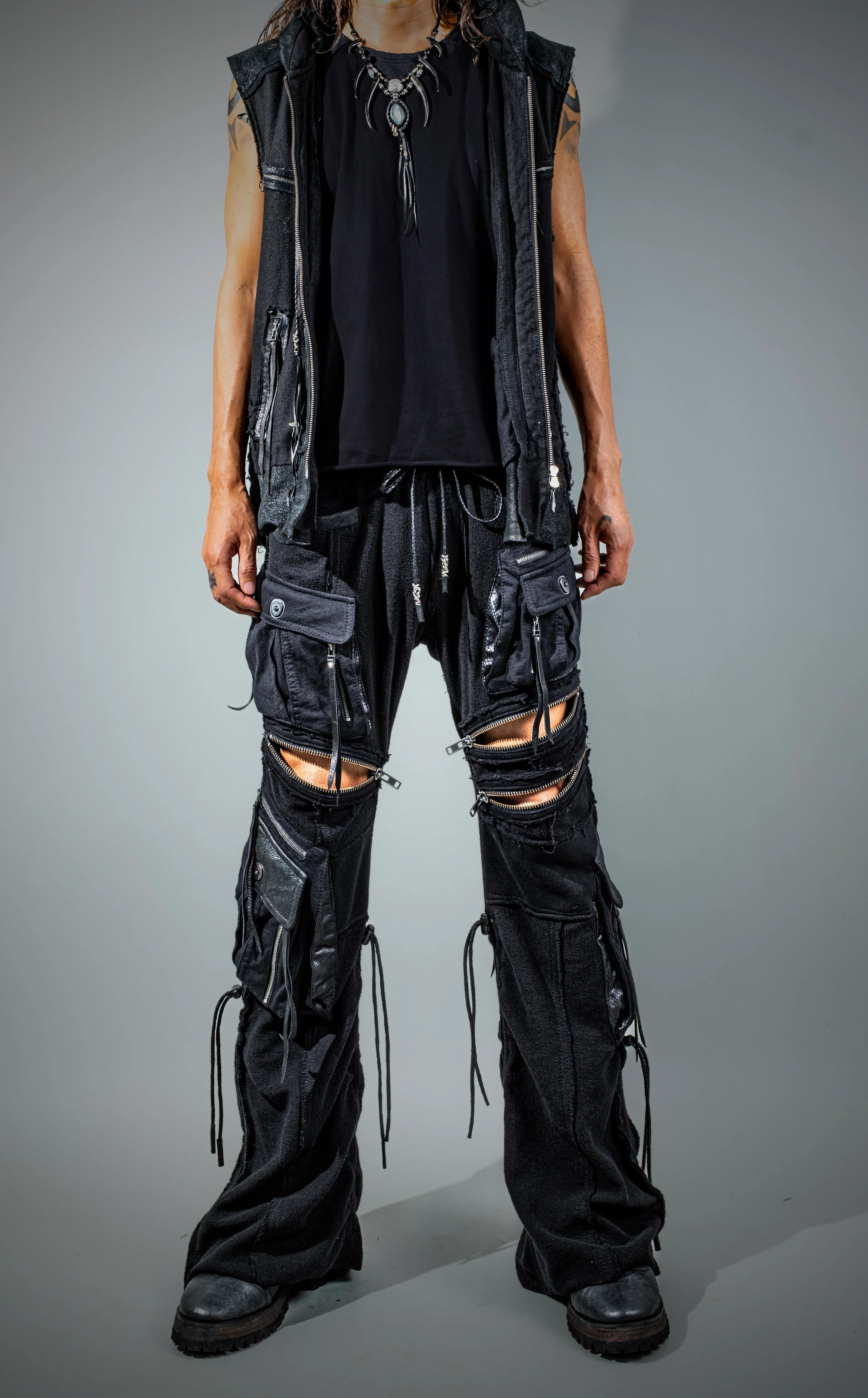 L. Breaker Vest Black - Image 4
