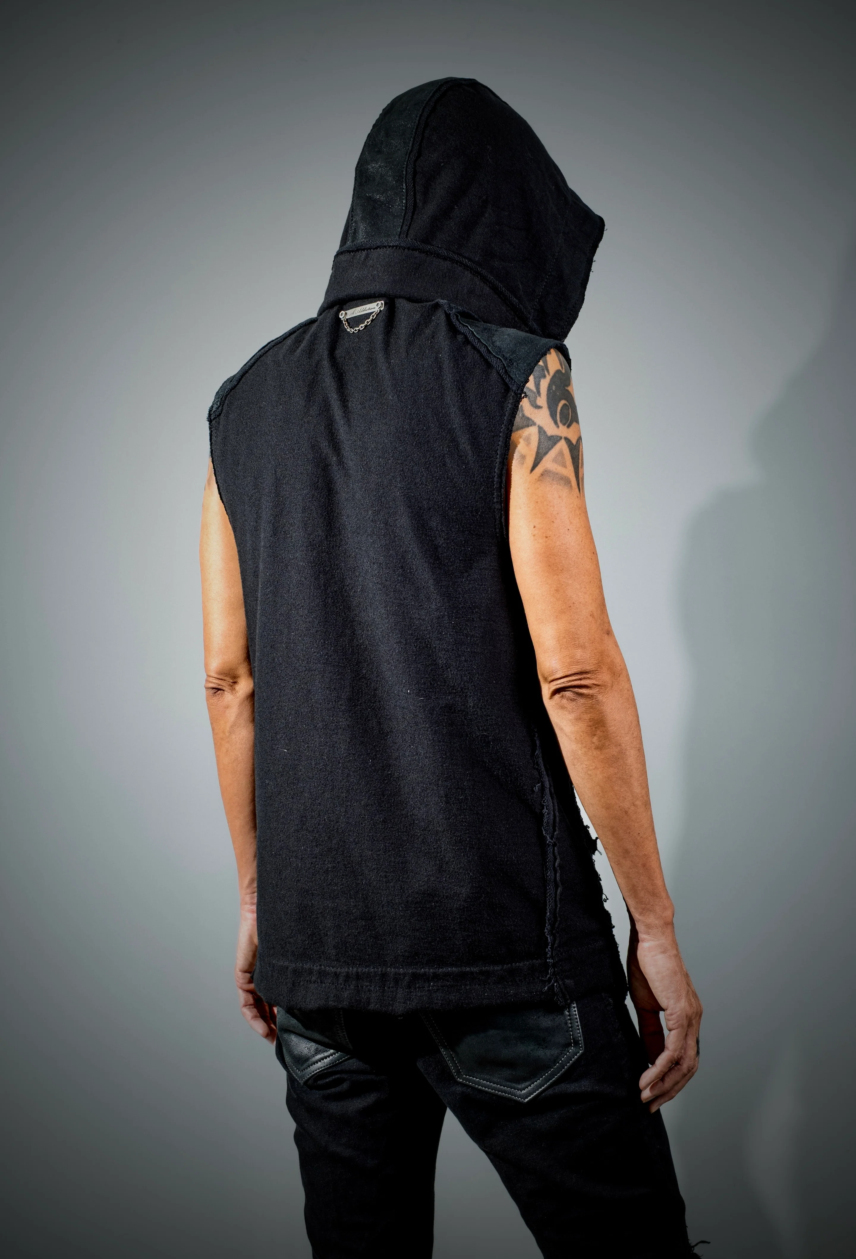 L. Breaker Vest Black - Image 7