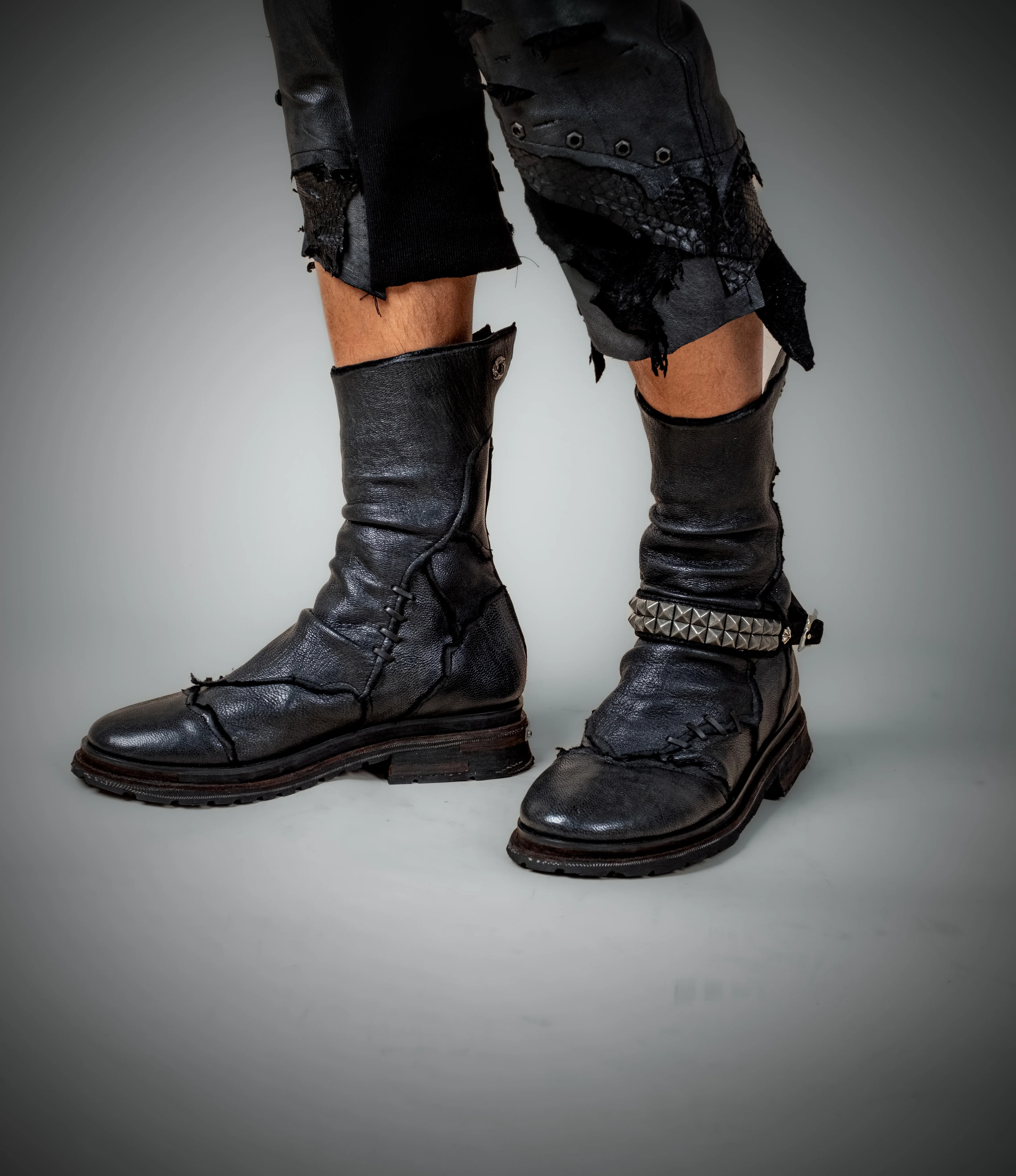 Matrix Boots - Image 16